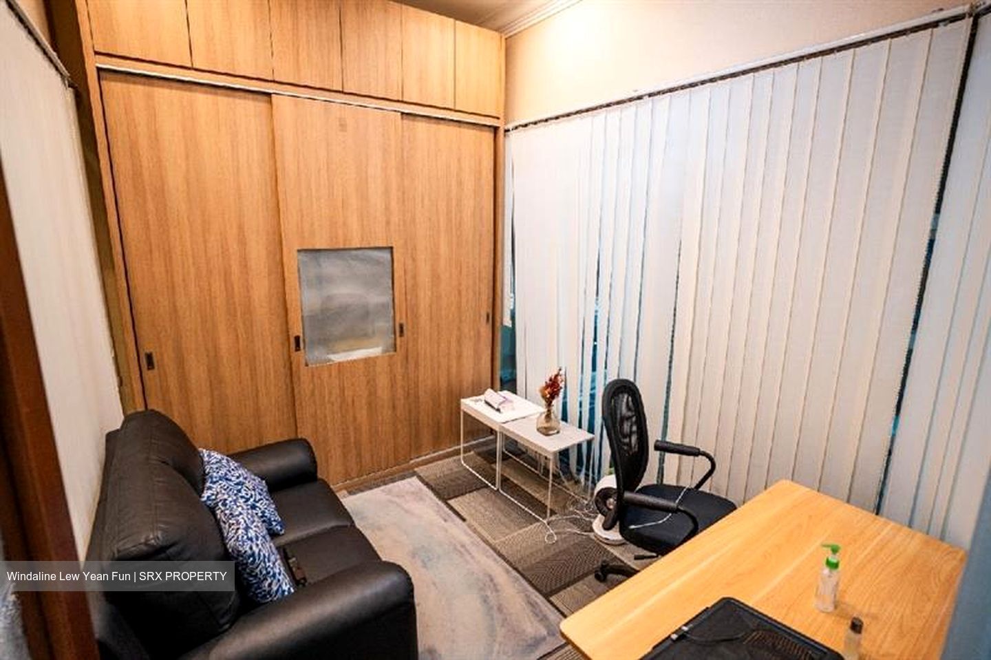 High Street Plaza (D6), Office #495781191